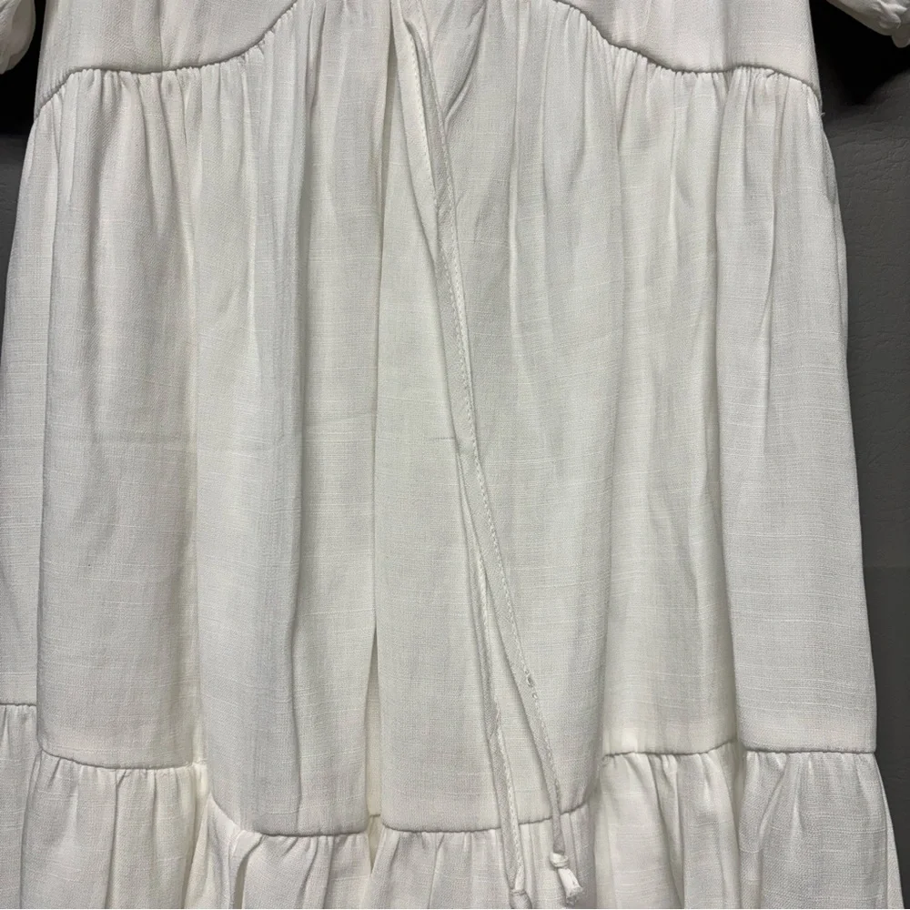 ✨HYFVE White Mini Dress Size M
